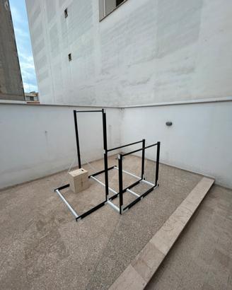 Stuttura per allenamento, sbarra e parallele e box