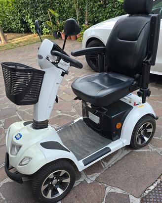 scooter elettrico per disabili 