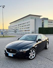 Jaguar XE 2.0 D Turbo aut. Prestige