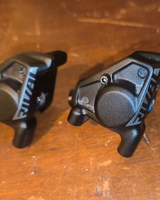 pinze freno sram rival axs e1 ultimo modello 