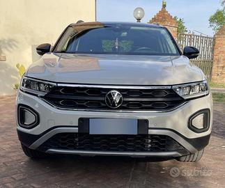 Volkswagen T-Roc  1.5e TSI ACT 150 SPORT DSG