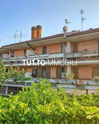 Villetta a schiera di 200 m² con 5 locali e box au