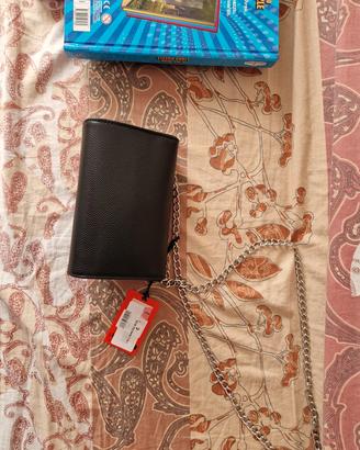 Pochette Mario Valentino 