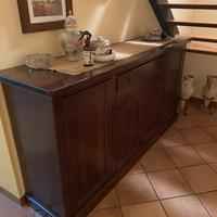 Mobile credenza in legno in arte povera