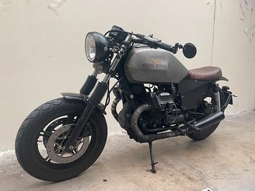 Moto Guzzi V35 cafe racer