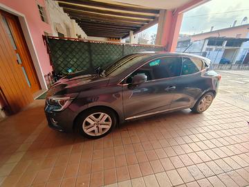 Renault Clio 5 porte 1.6 E-TECH hybrid 140 CV 