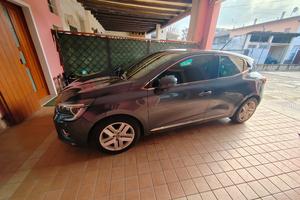 Renault Clio 5 porte 1.6 E-TECH hybrid 140 CV 