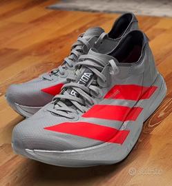 adidas Adizero Adios Pro 4 Argento metallizzato