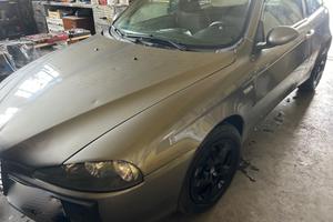 Alfa Romeo 147 1.6 16V TS (105) 3 porte Progressio