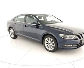 Volkswagen Passat 8nd SERIE 1.6 TDI COMFORTLI...