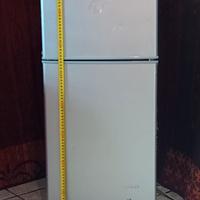 frigorifero piccolo con congelatore