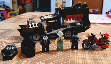 Set Lego  il carro del vampiro 