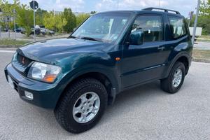Mitsubishi Pajero 3.2 16V DI-D 3p. GLX ( 4X4 )