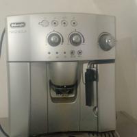 Macchina caffè DeLonghi  magnifica