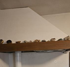 Mobili in stile rustico in legno massiccio