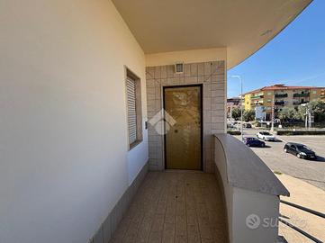 4 LOCALI A CORIGLIANO-ROSSANO