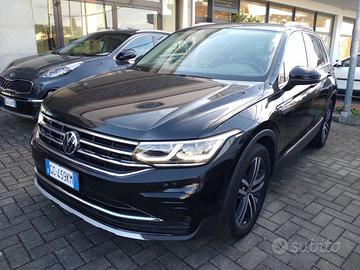 VOLKSWAGEN Tiguan 1.5 TSI 150 CV DSG ACT R-Line