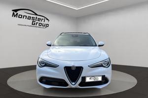 Alfa Romeo Stelvio 2.2 Turbodiesel 180 CV AT8 RWD 