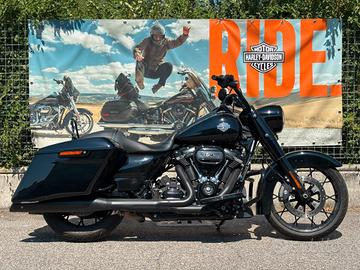 H-D Touring Road King special