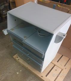 Carrello attrezzi podologico