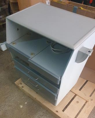 Carrello attrezzi podologico