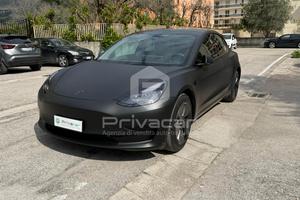 TESLA Model 3 RWD
