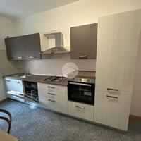 3 LOCALI A DESENZANO DEL GARDA