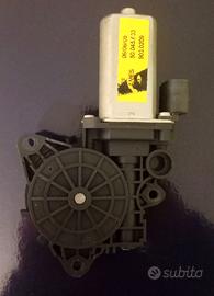 Motorino Tergicristallo Anteriore DX Fiat Idea / L