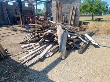 Legna da ardere ulivo e vigna, pali ed assoni