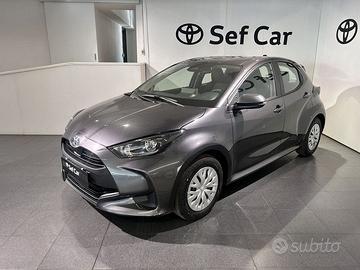 Toyota Yaris 1.5 Hybrid 5 porte Active KM 0