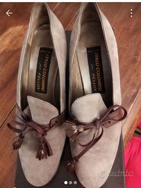 Scarpe da donna scamosciate vintage