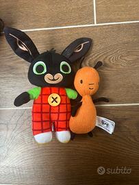 Peluches Bing e Flop