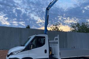 Iveco daily 35q GRU NUOVA 3 sfili