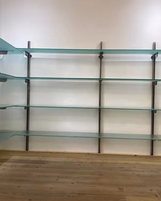ARREDO  PARETI ATTREZZATE  ESPOSITIVE