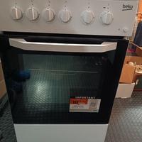 Cucina a gas nuova