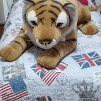 Tigre gigante di peluche