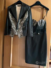 Abito con giacca elegante