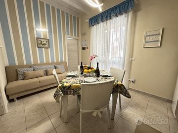 Ballissimo appartamento aarredato