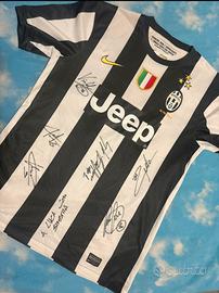 maglia juventus 2012/13  scrivermi in privato.