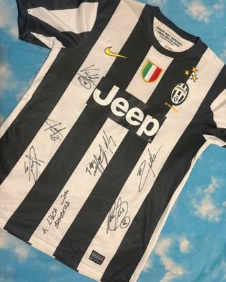 maglia juventus 2012/13  scrivermi in privato.