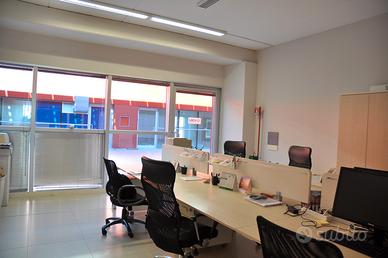 Ufficio una favola . euro 550