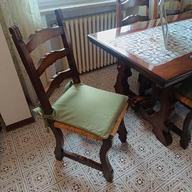 sedie legno massiccio con cuscini