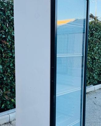 Vetrina frigo a colonna Led verticale bibite feste