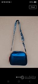 Borsa blu cangiante a 3 scomparti