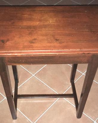 Tavolino antico in legno