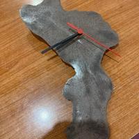 orologio da parete di ferro fatto a mano