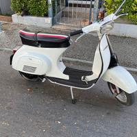 Piaggio Vespa 50 Special (V5B3) - 1976