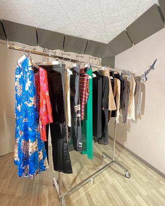 Abbigliamento second hand donna