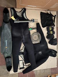 Attrezzatura completa da Sub