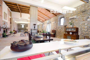 Casale tra Taormina e Etna